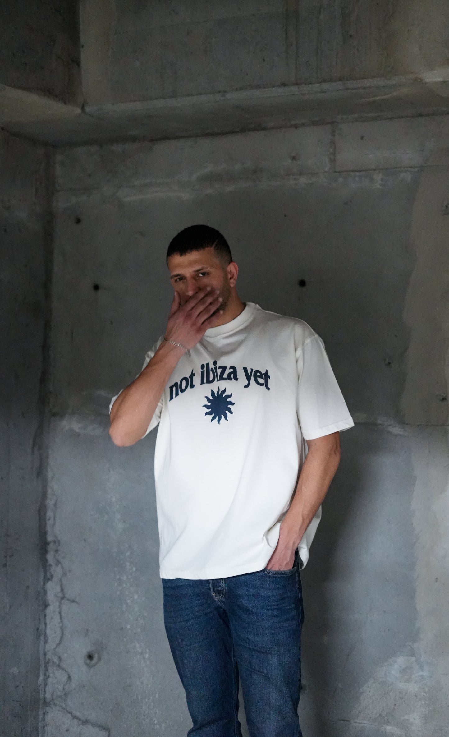 Ekru Not Ibiza Yet Empirme Baskılı Tisort
