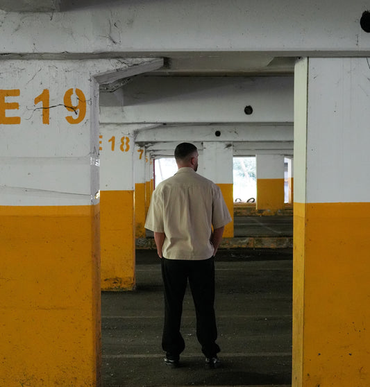 Bej Kısa Kol İnce Gabardin Gömlek