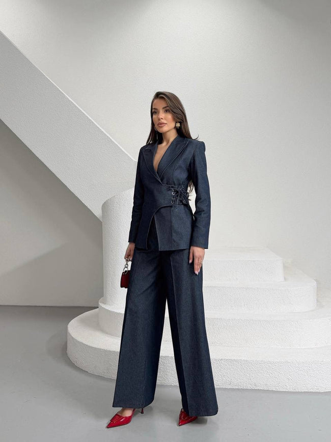 Korse Detaylı Blazer Takım