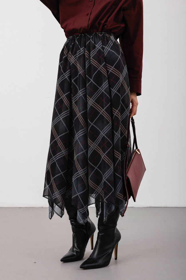 Asimetrik kesim tül midi etek