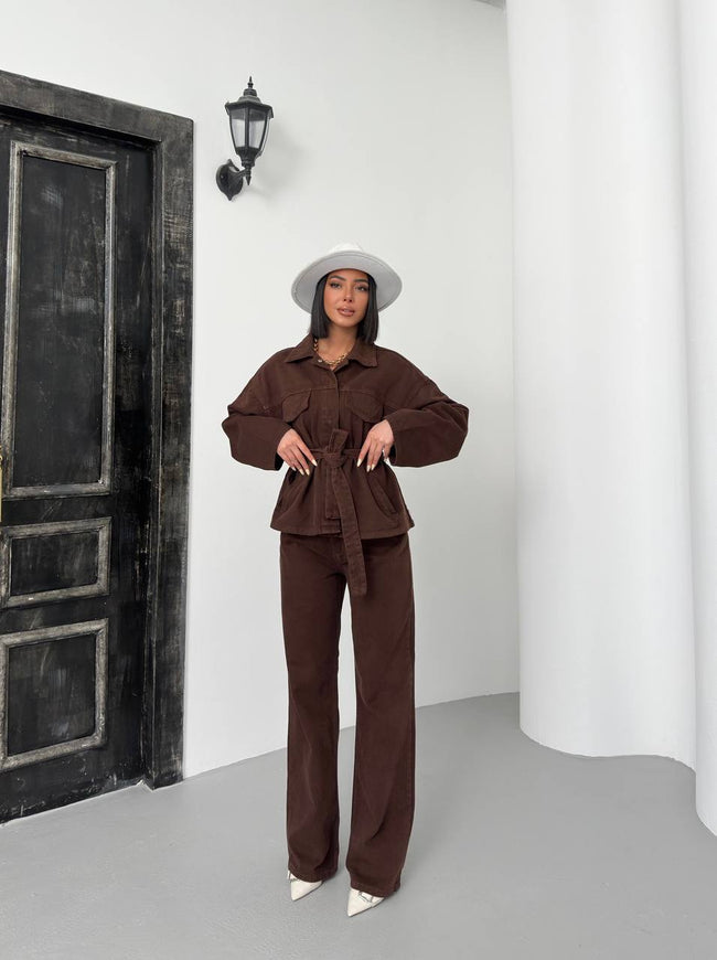 Kuşaklı ceketli takım