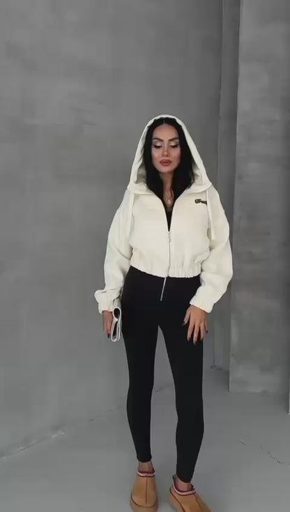 Kaşe Kapüşonlu Crop Ceket